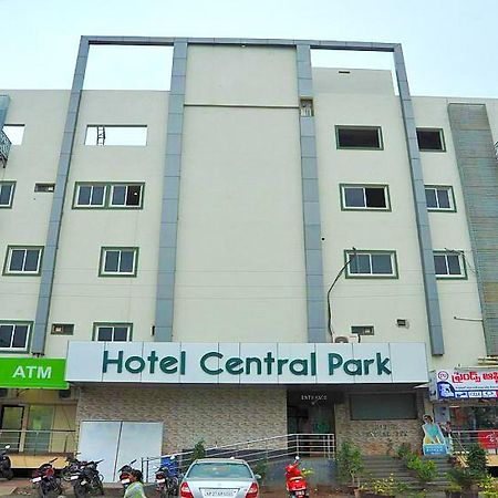 Hotel Central Park Ongole Ngoại thất bức ảnh
