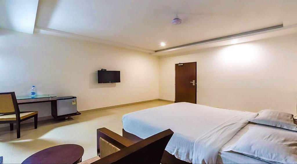 Hotel Central Park Ongole Ngoại thất bức ảnh